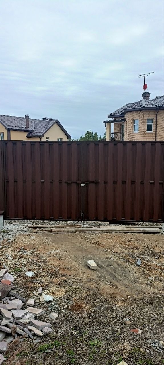Распашные ворота — фото